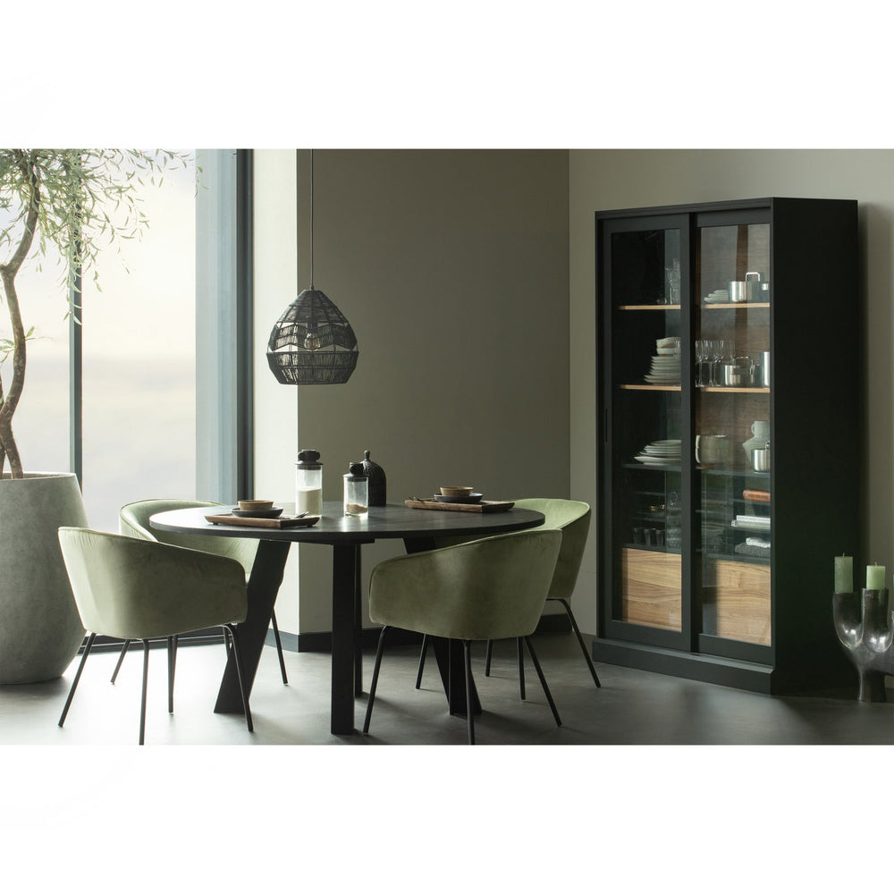 Spinta James, juoda su riešutmedžio atspalviu