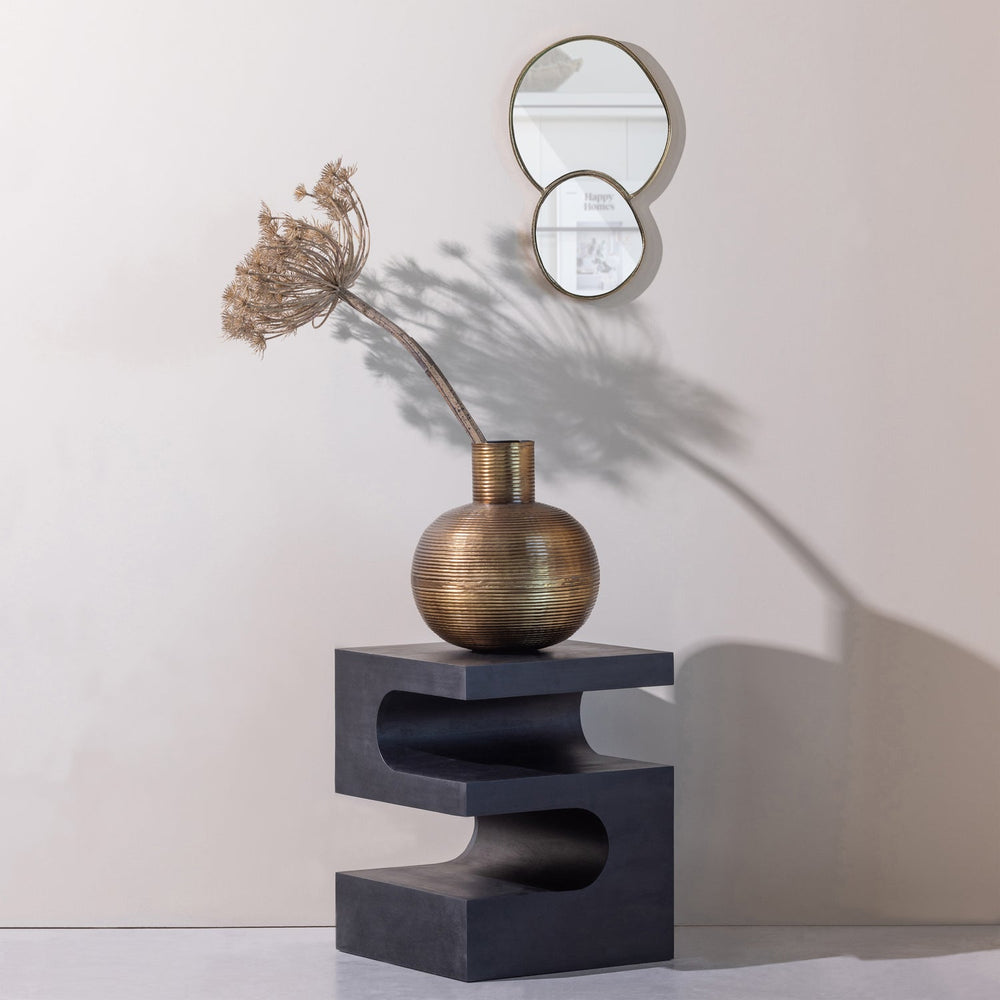 Šoninis staliukas TOMA