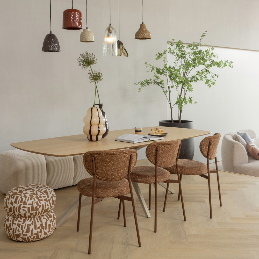 Pufas ANIC, grafiniu raštu, rudos spalvos