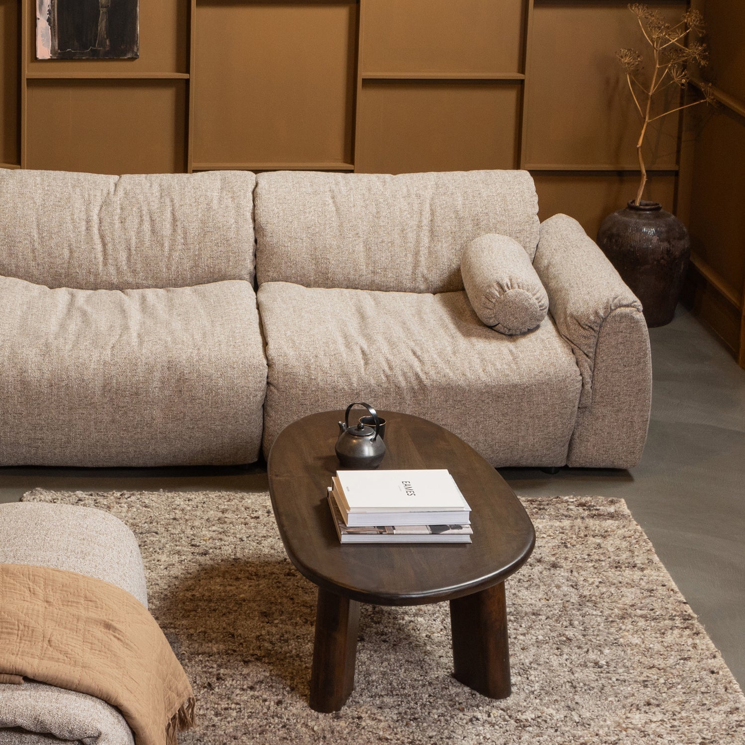 Dekoratyvinė pagalvėlė BAGGY, austo audinio, ruda