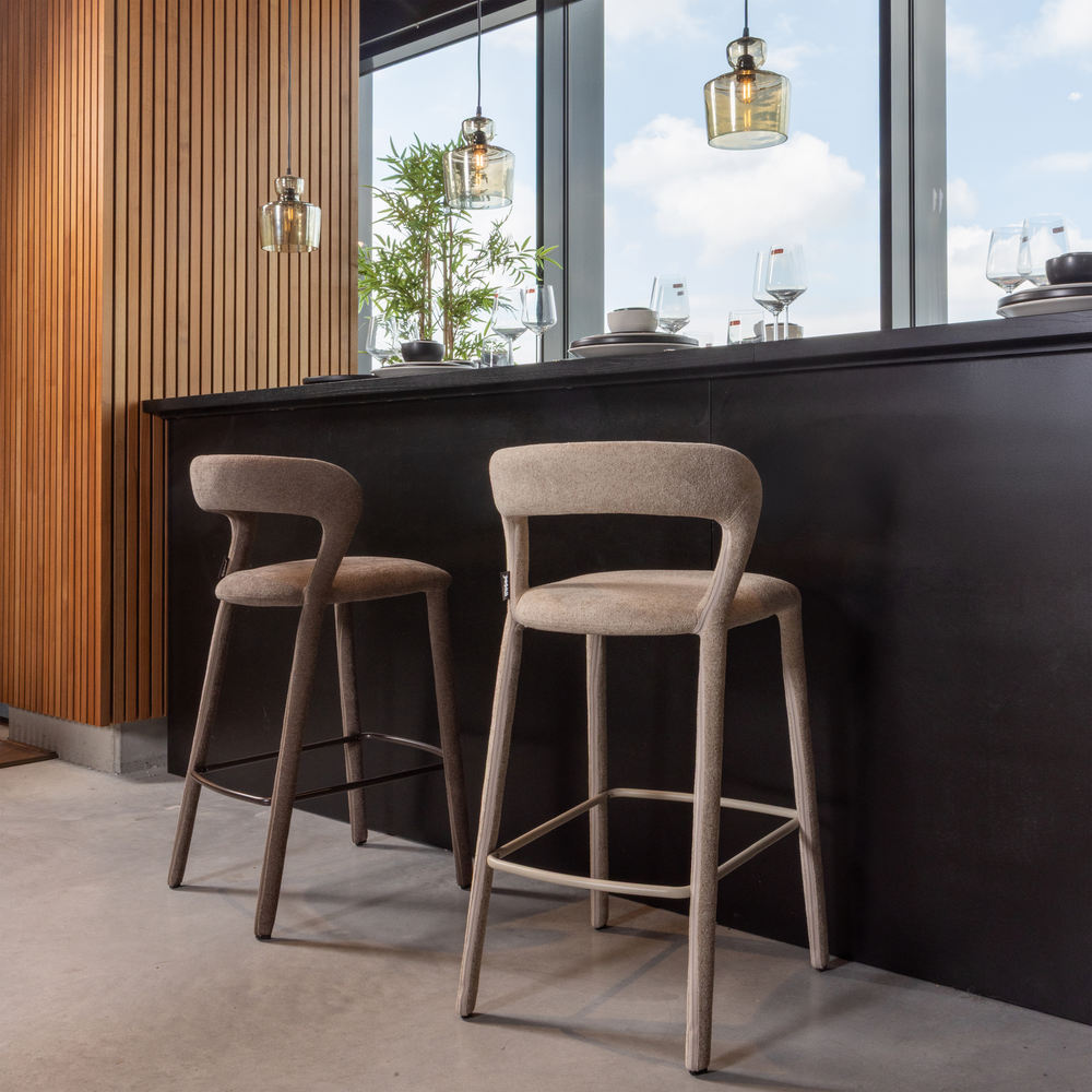 Baro kėdė NOBLE, pilkai rusva