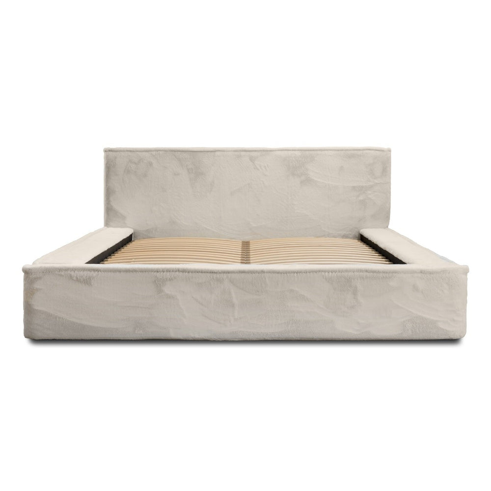 Lova JAMES, kreminė