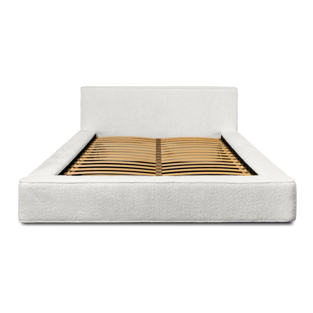 Lova BERNAND, kreminė