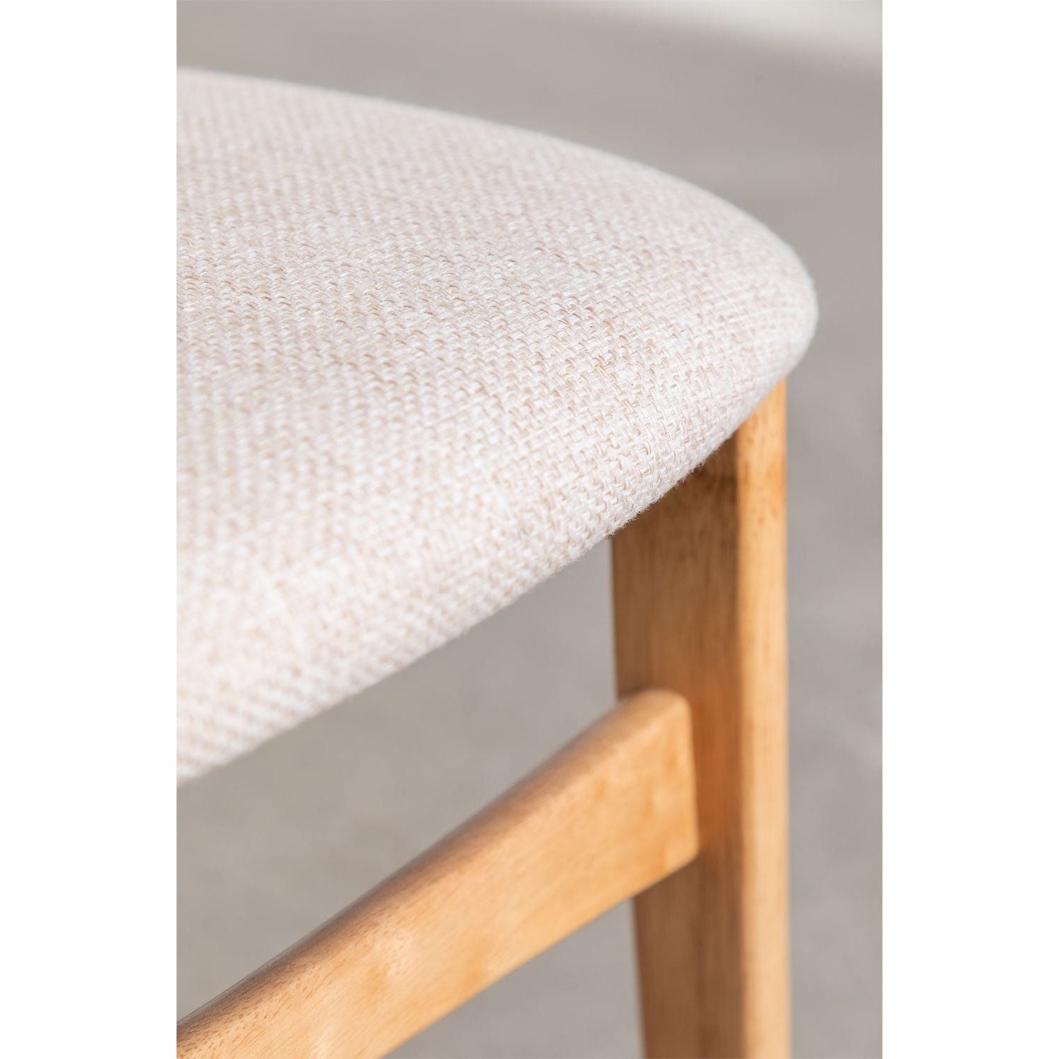 Valgomojo kėdė LEIVE, medinė, natūrali spalva