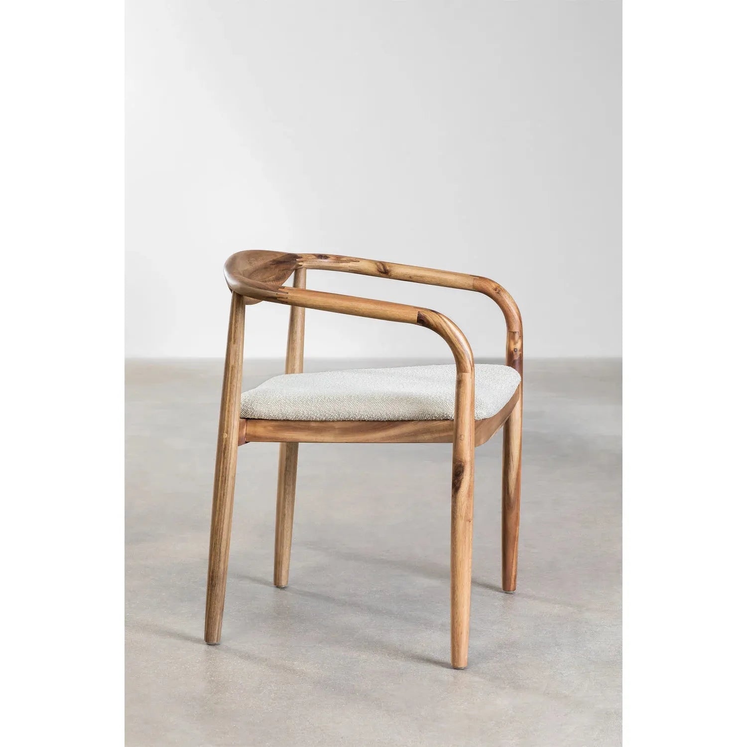 Valgomojo kėdė MALLORY, akacijos mediena, šviesiai ruda spalva