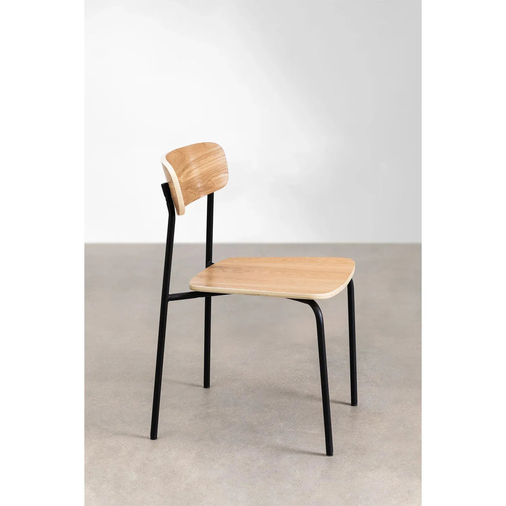 Kėdė Wilpier, mediena, juoda