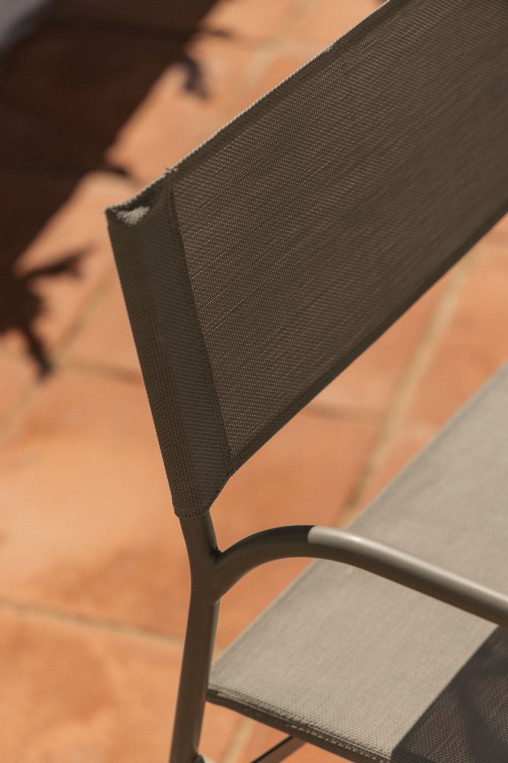 Folding chair ALUNAS, mocha brown