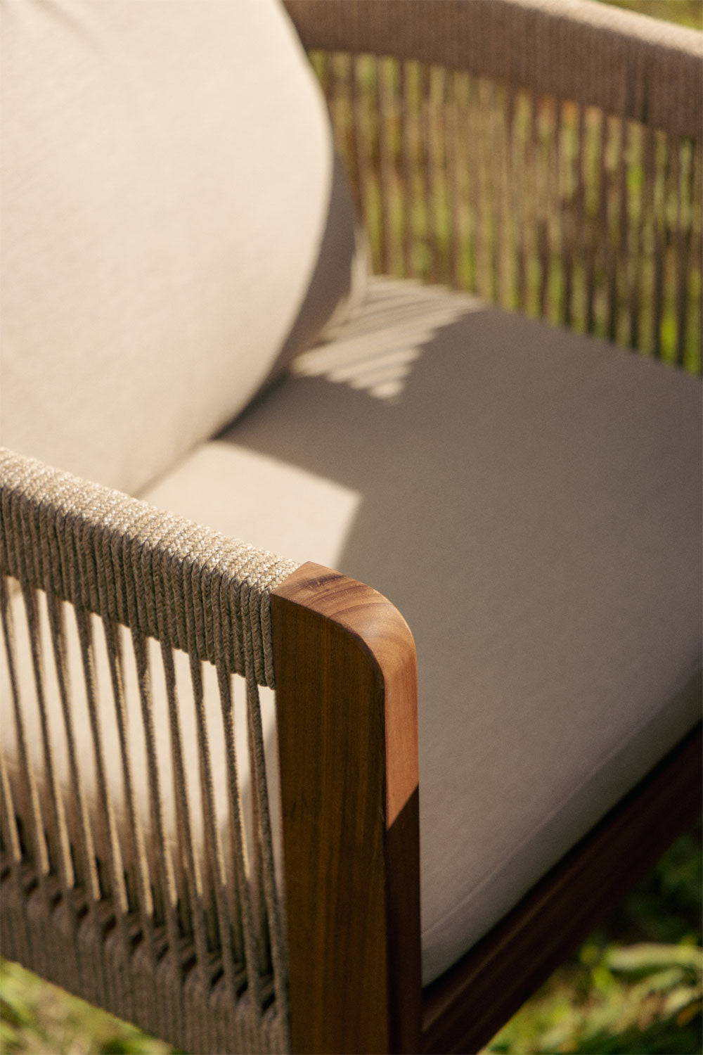 Garden chair AKARO, with armrests