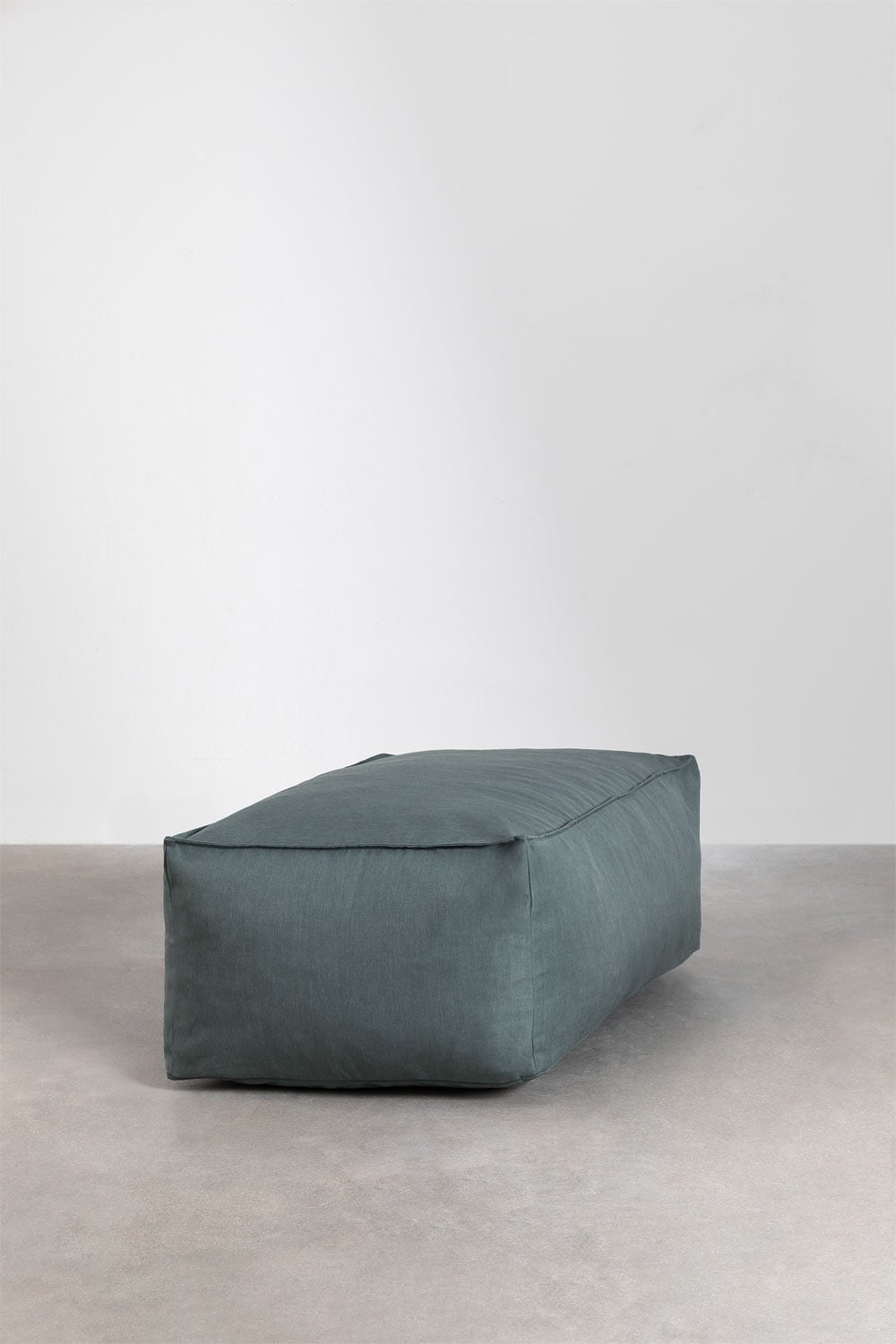 Stačiakampis lauko pufas VELVA 110x65 cm, kreminis