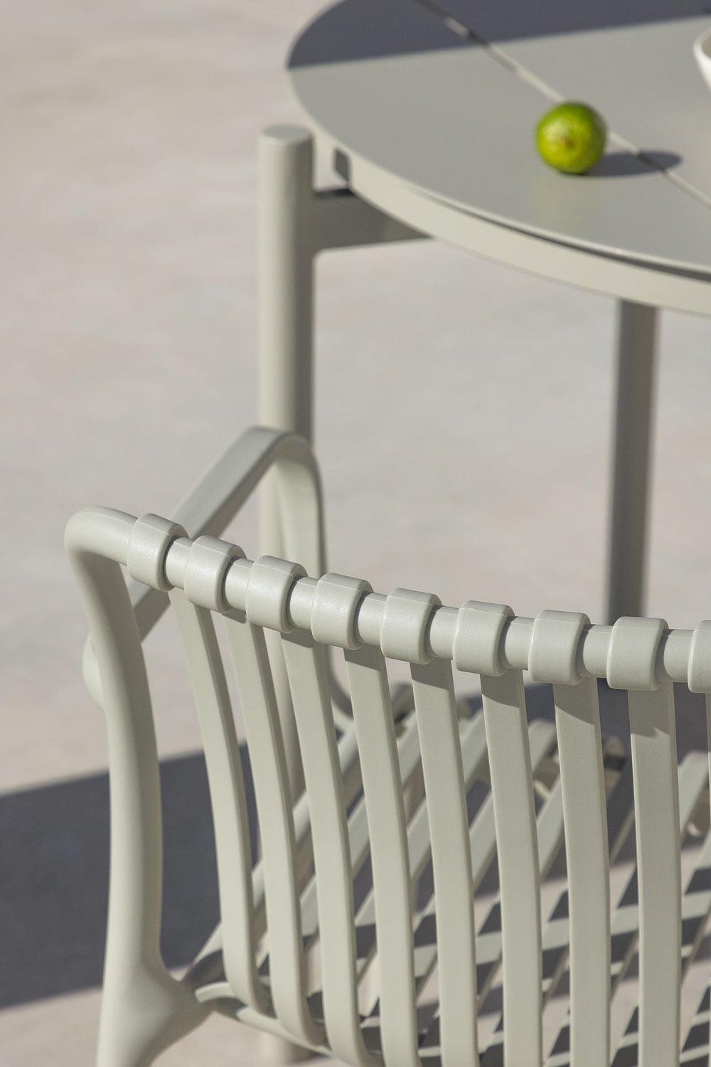 WENDELL Outdoor Chair, with Armrests, Avocado