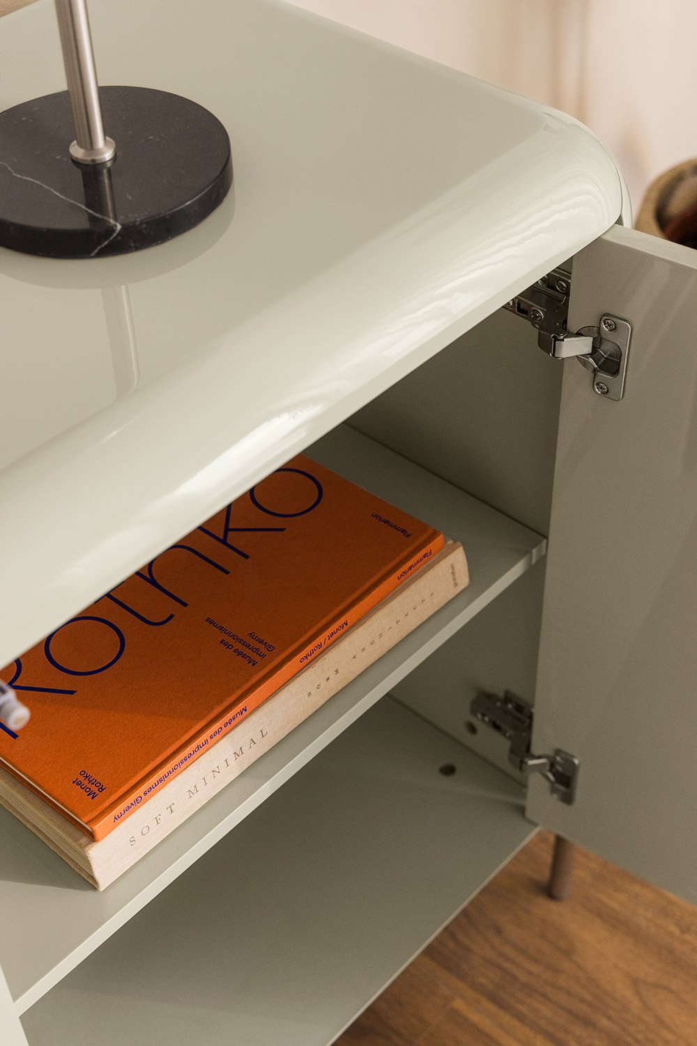 Komoda ADEMUA, MDF lakas