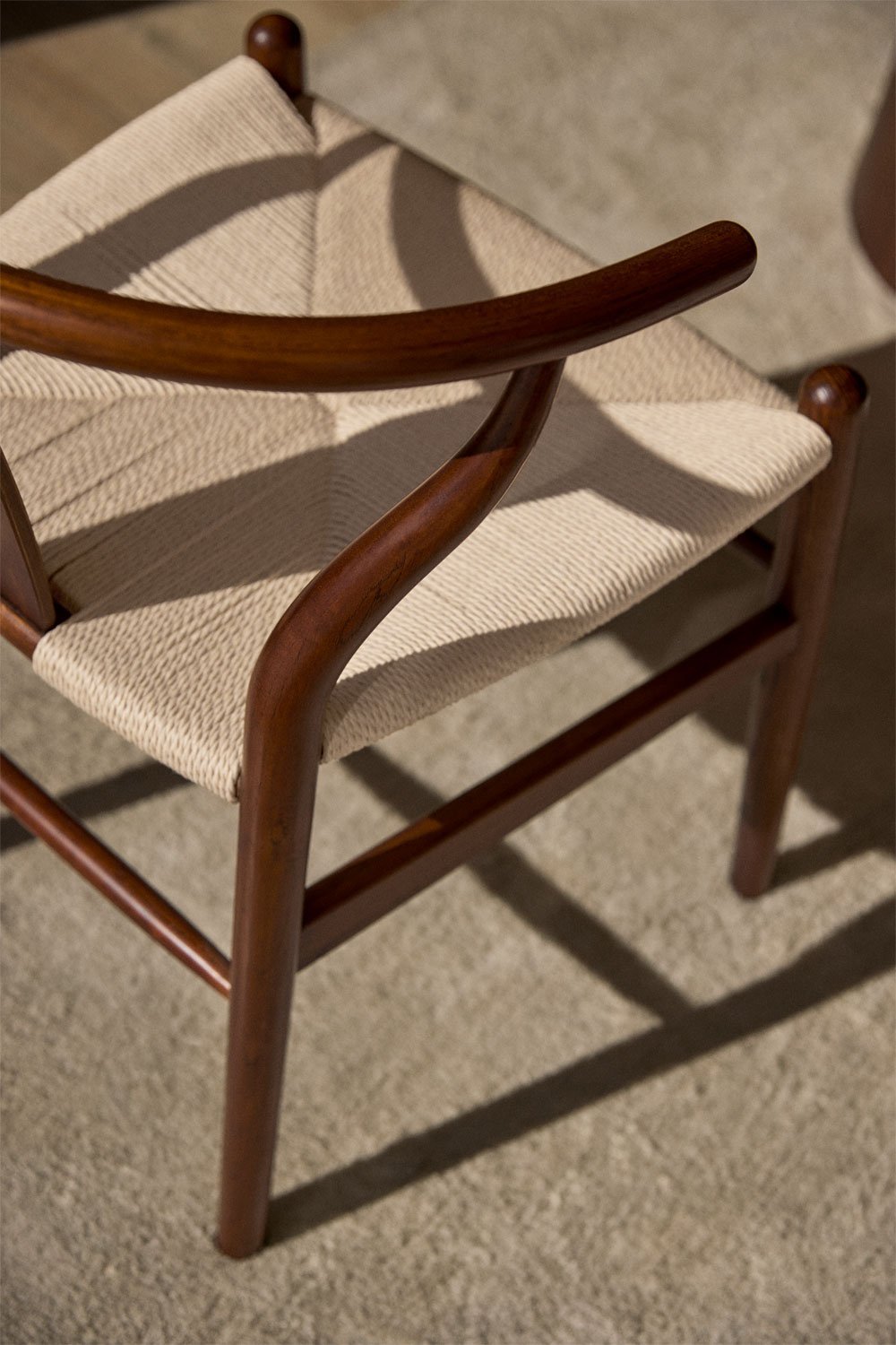 Valgomojo kėdė EILISH, tamsaus uosio medžio