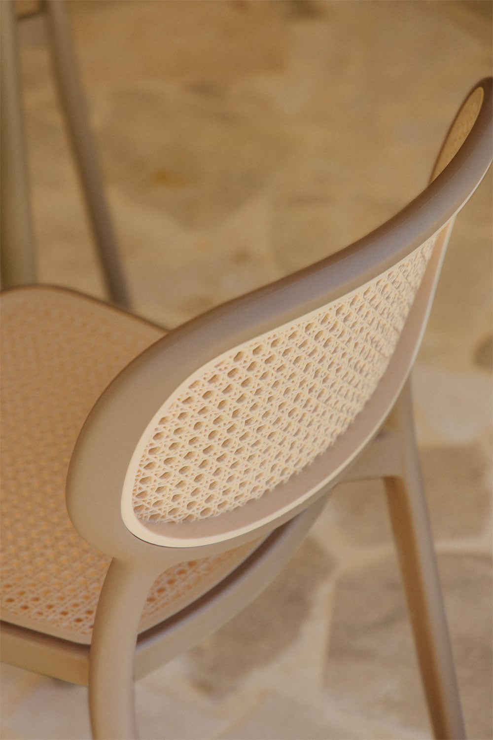 OQUERCO outdoor chair without armrests, mocha brown