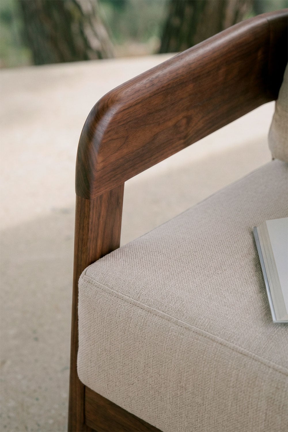 Outdoor armchair ULENO, acacia wood, dark acacia
