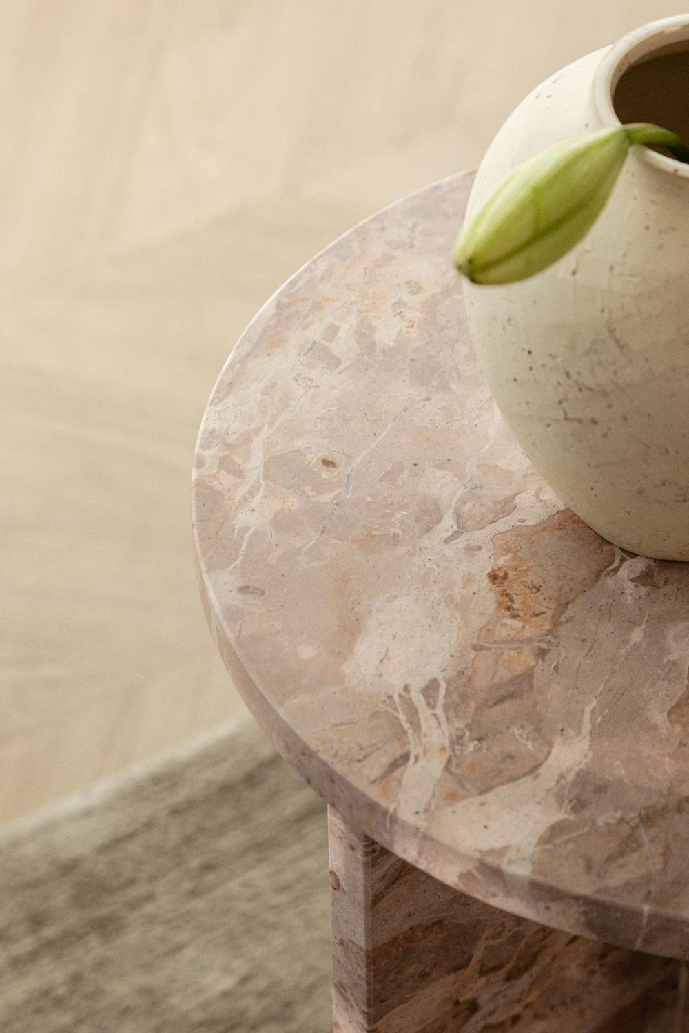 Apvalus marmurinis staliukas MENZIA, Ø35 cm, natūralus marmuras