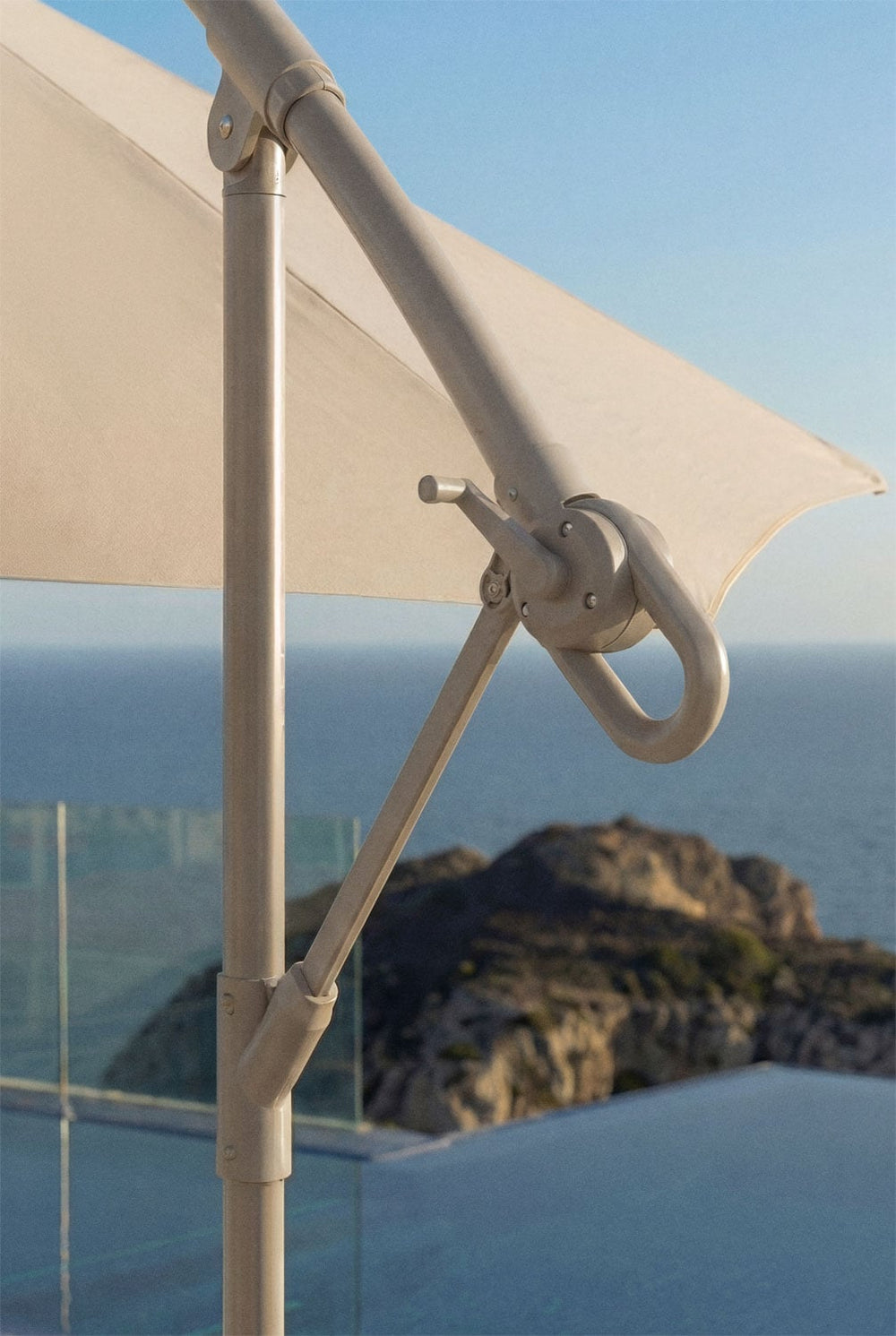 Outdoor umbrella SASIMPLO, mocha brown