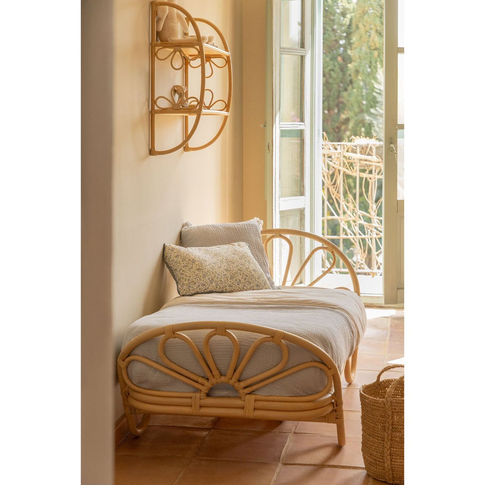 Vaikiška lova DALIA su čiužiniu, rotangas