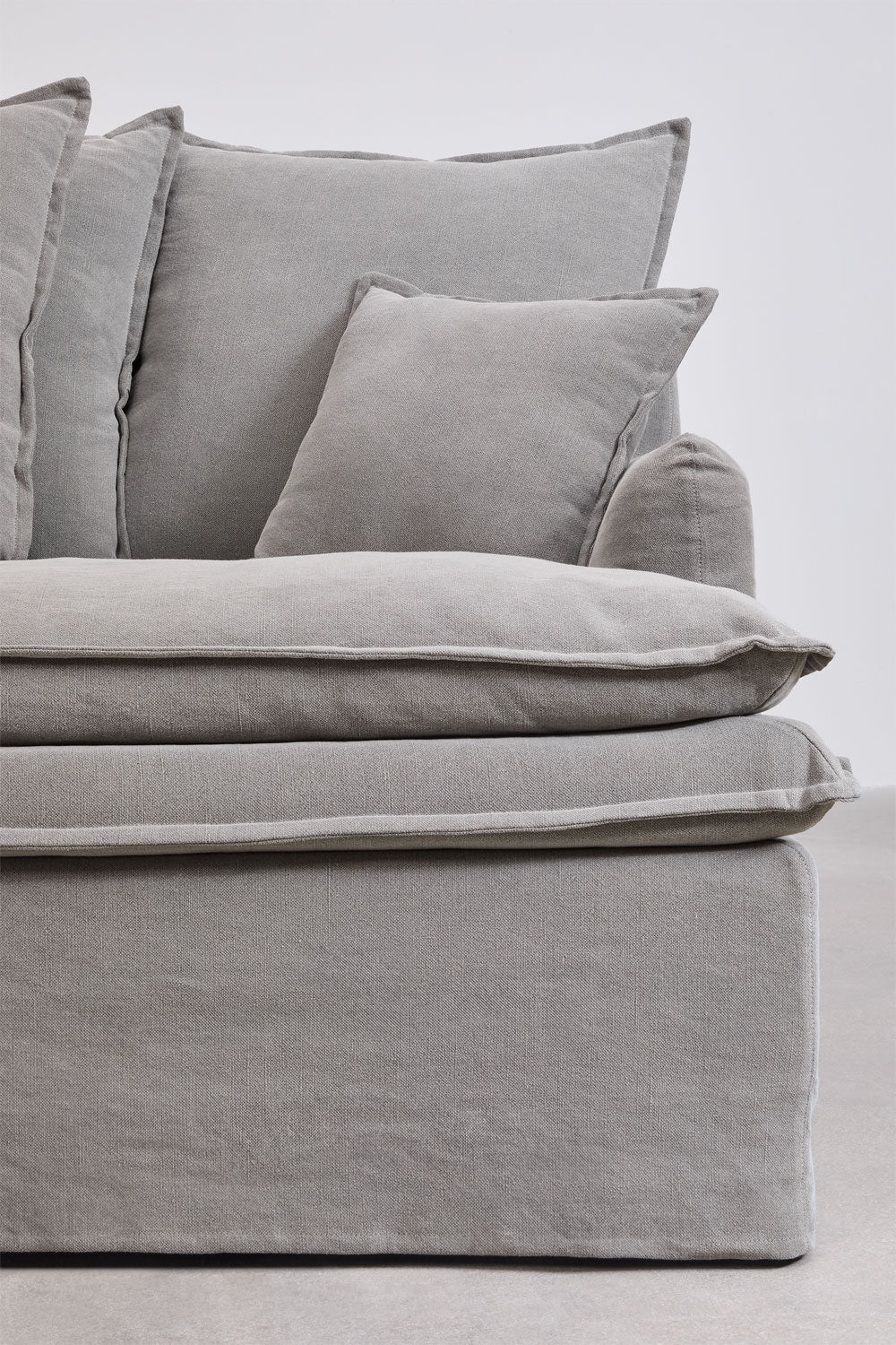 Sofa su gultu GREJSA – interjere