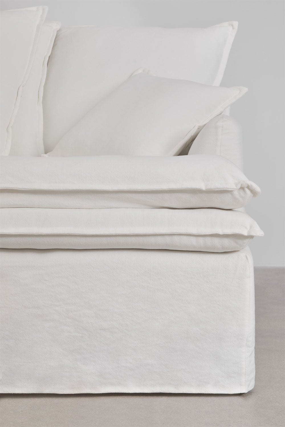 Sofa su gultu GREJSA – interjere