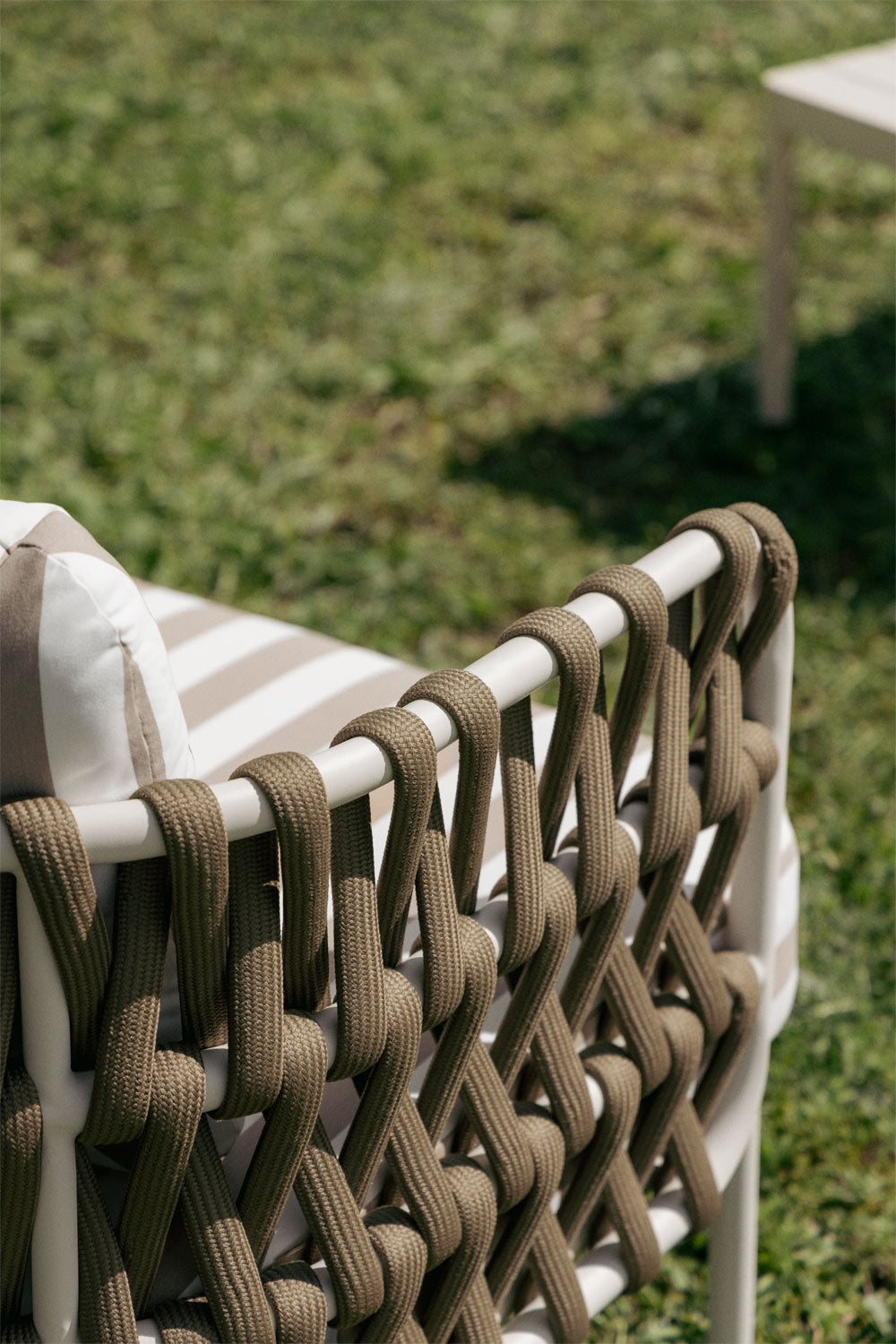 Outdoor armchair TEVARY, white (2 variations)