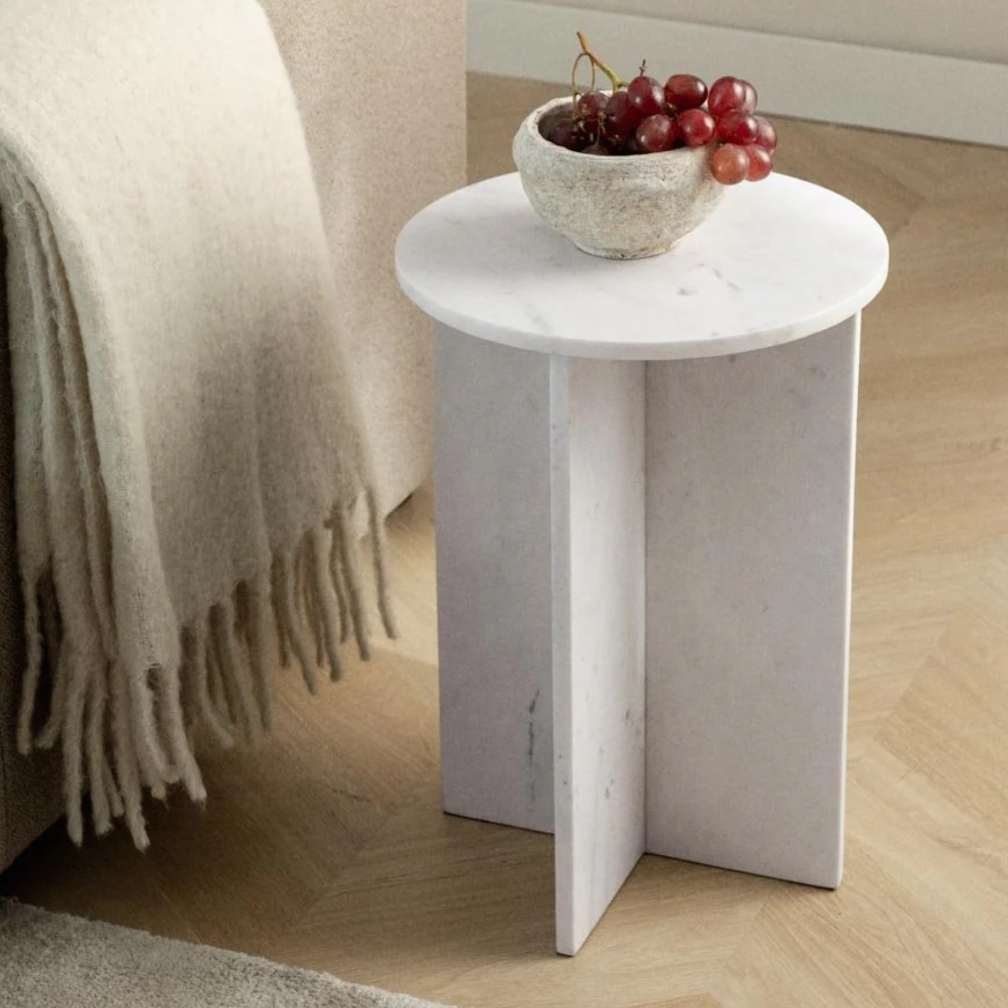 Apvalus pagalbinis staliukas ZENAERO Ø35 cm, marmuras