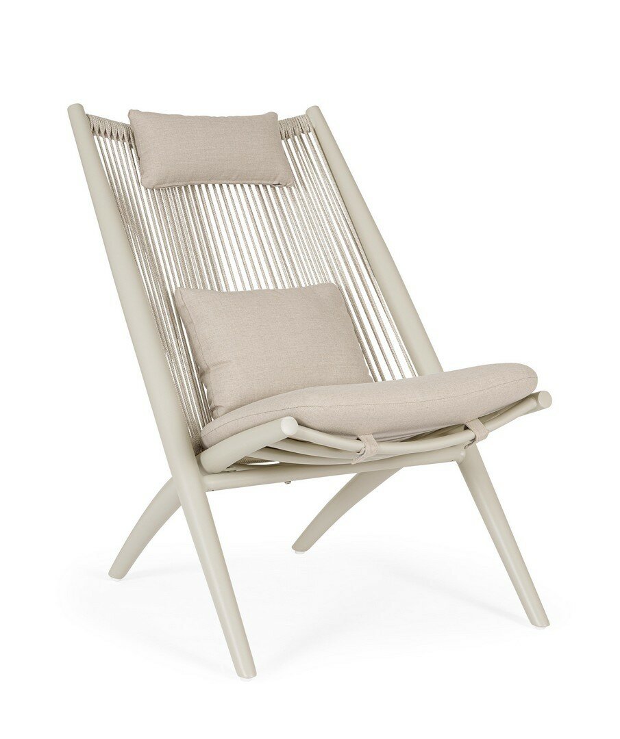 ALOHA armchair, sand, rope