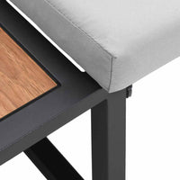 2 vietų sodo sofa su šviesiai pilkomis pagalvėlėmis - Namų Idėja