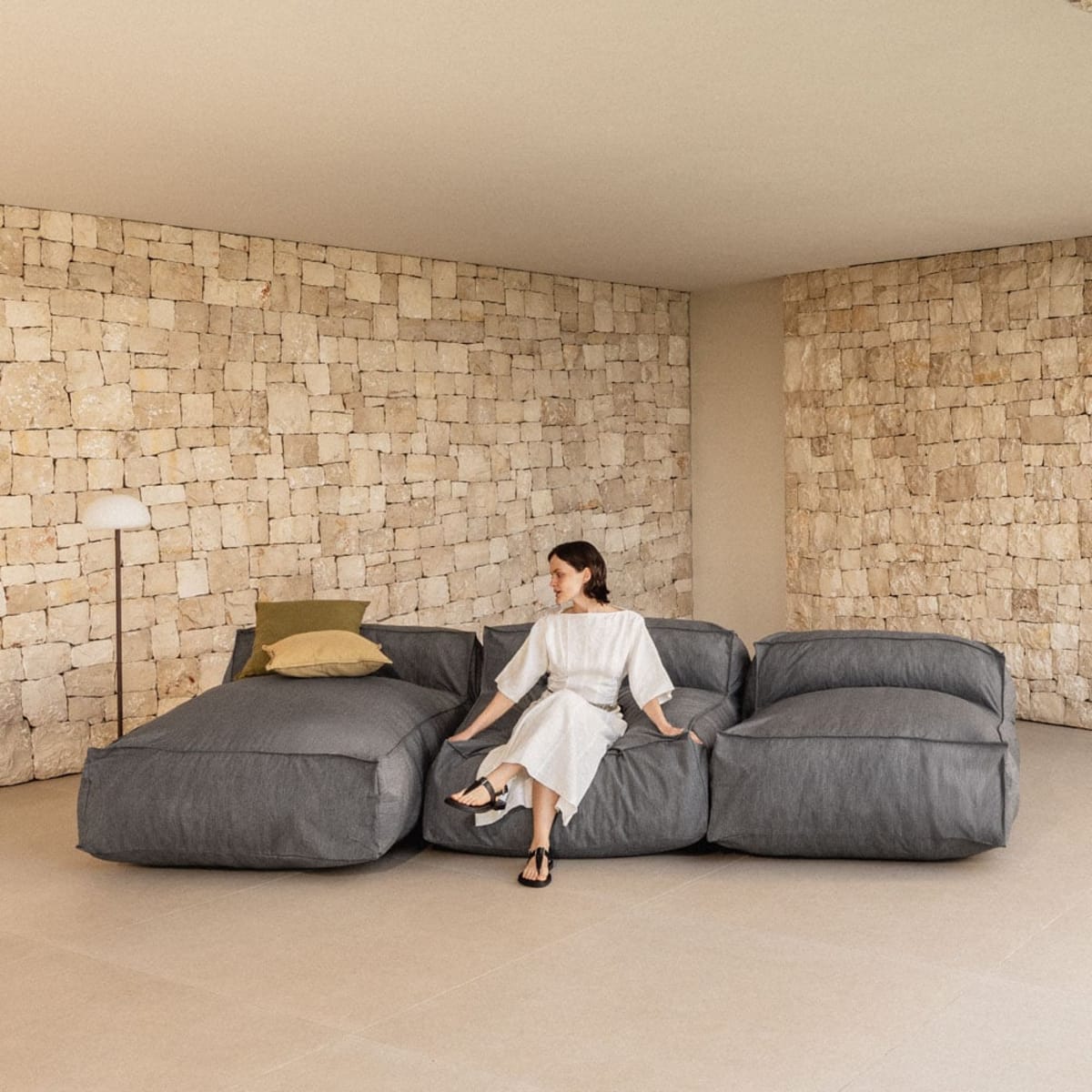 Modulinė lauko sofa VELVA, 3 dalys su šezlongu, granito pilka