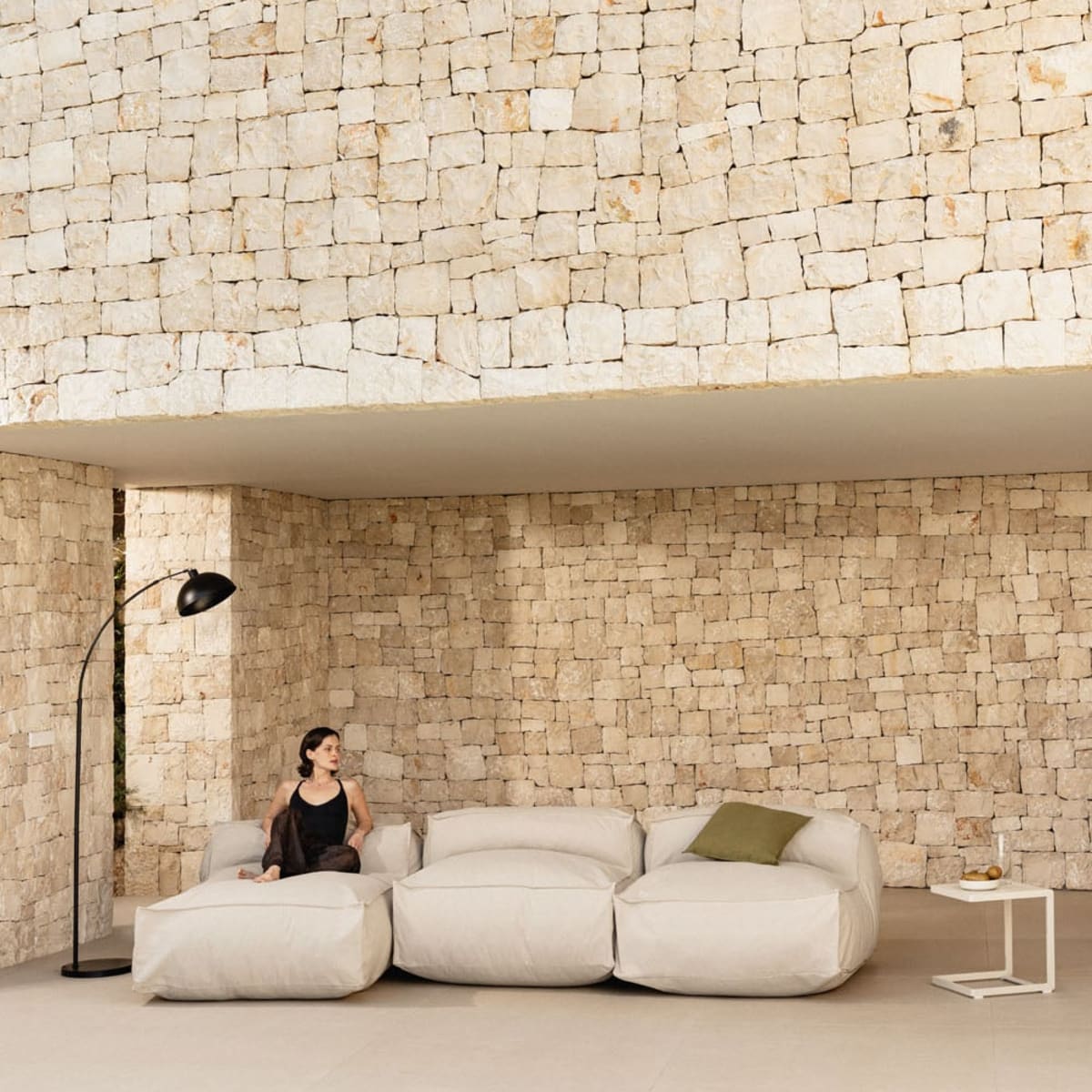 Modulinė lauko sofa VELVA, 3 dalys su šezlongu, kreminė
