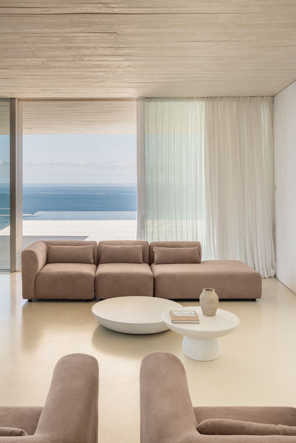 Modulinė sofa FOGLERA su dešiniuoju gultu, kupranugario spalvos velvetas, 3 dalys