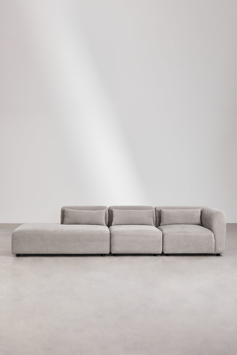 Kampinė sofa FOGLERA – kitu rakursu