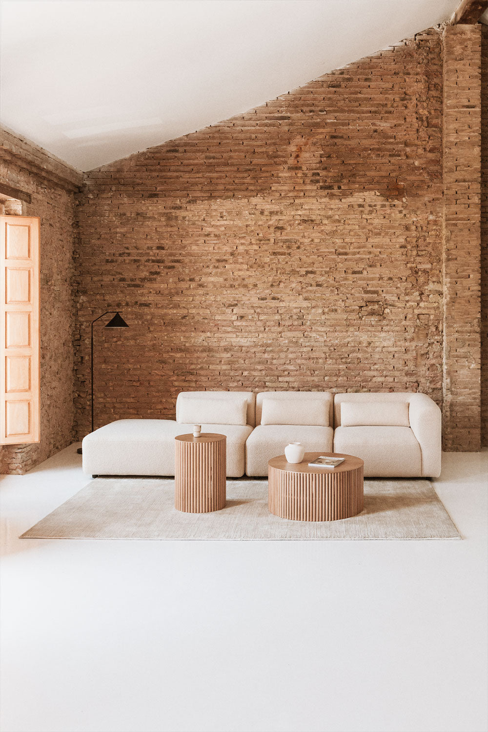Kampinė sofa FOGLERA, kreminė, 320x97