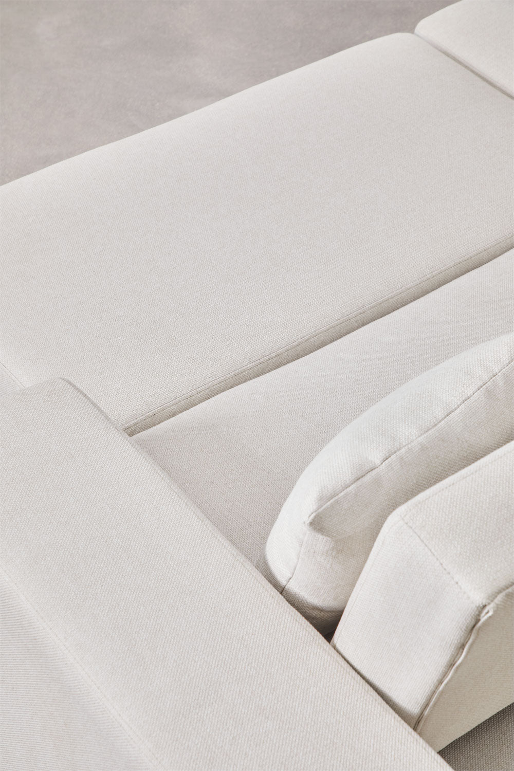 Sofa-lova UMAJA – formos linijos
