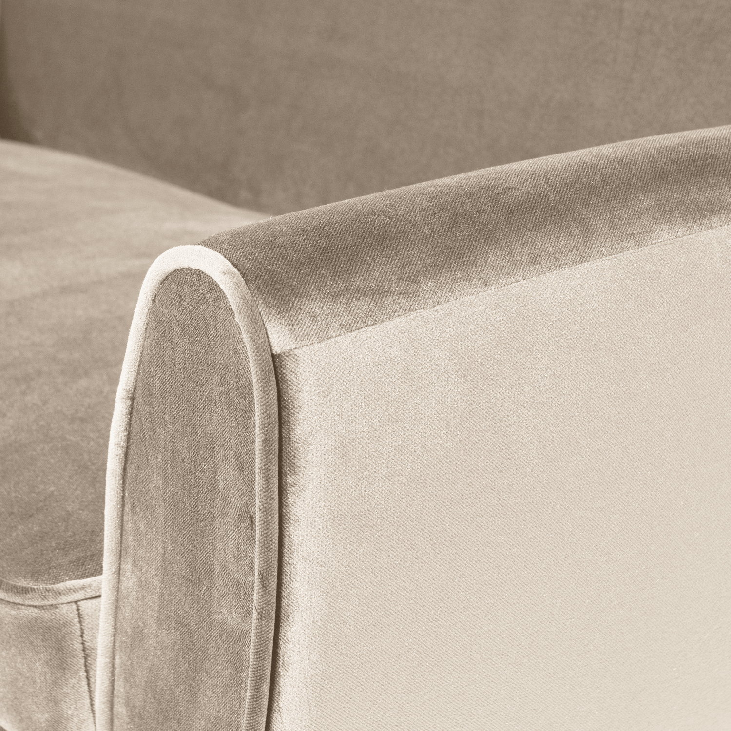 Sofa ROCCO 187 cm, aksominis kreminis baltas