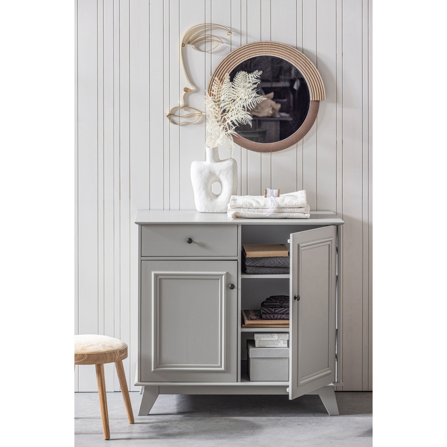 LILY STORAGE CABINET PINE CLAY [fsc]