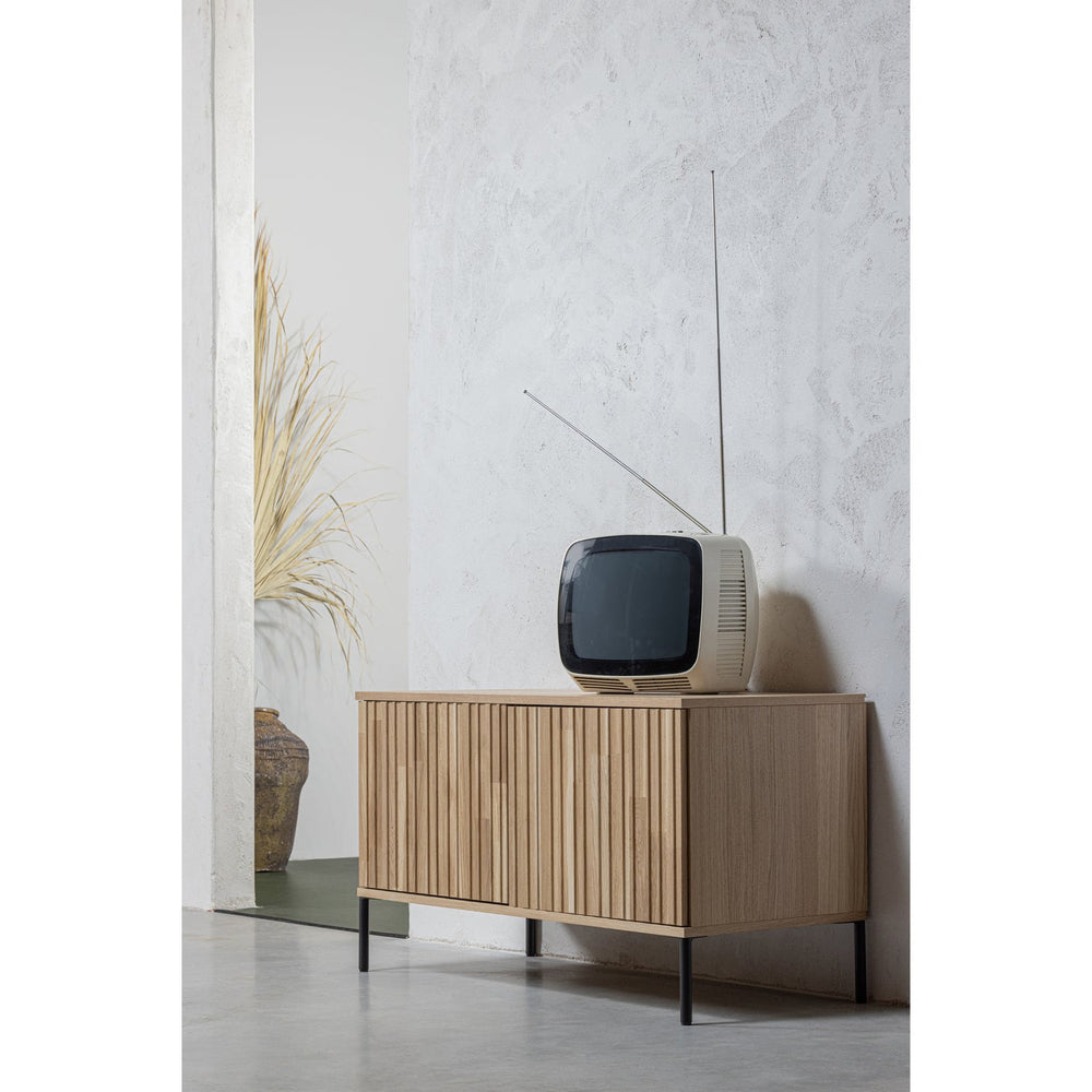 Tv staliukas GRAVURE NEW, ąžuolas, 100 cm.