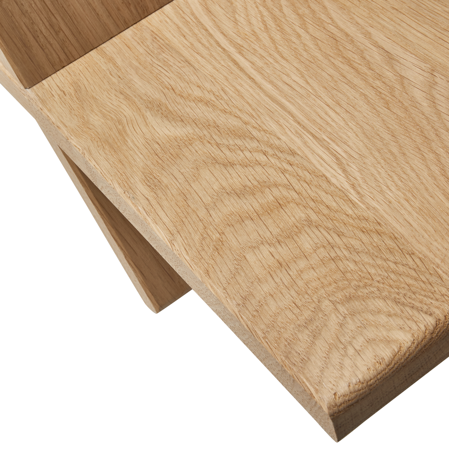 374104-N-01_VS_FA_Jet_boekenstandaard_eiken_naturel_detail