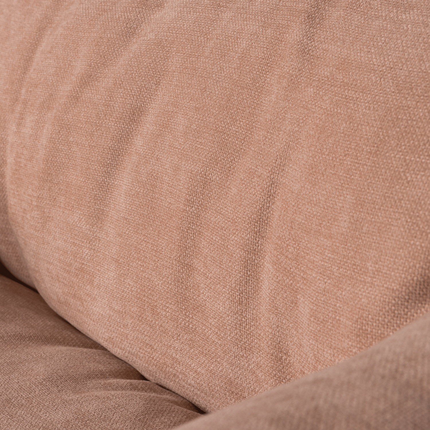 Supamas fotelis BAGGY, austo šenilo audinys, sena rožinė spalva