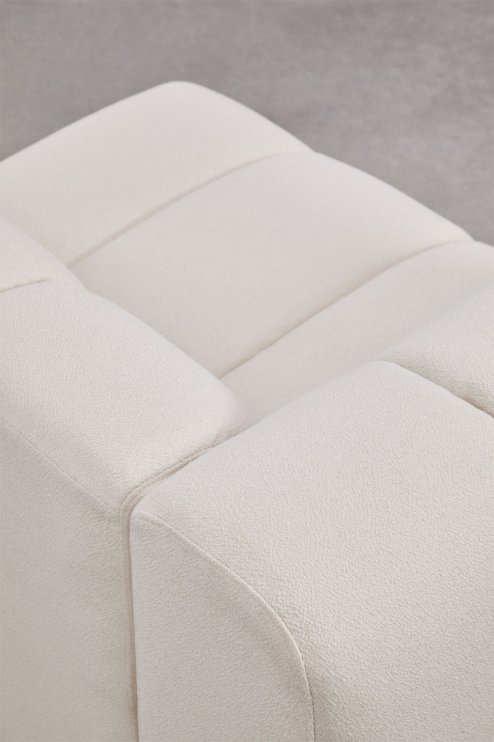 Modulinė sofa ELIOTA su pufu – interjere