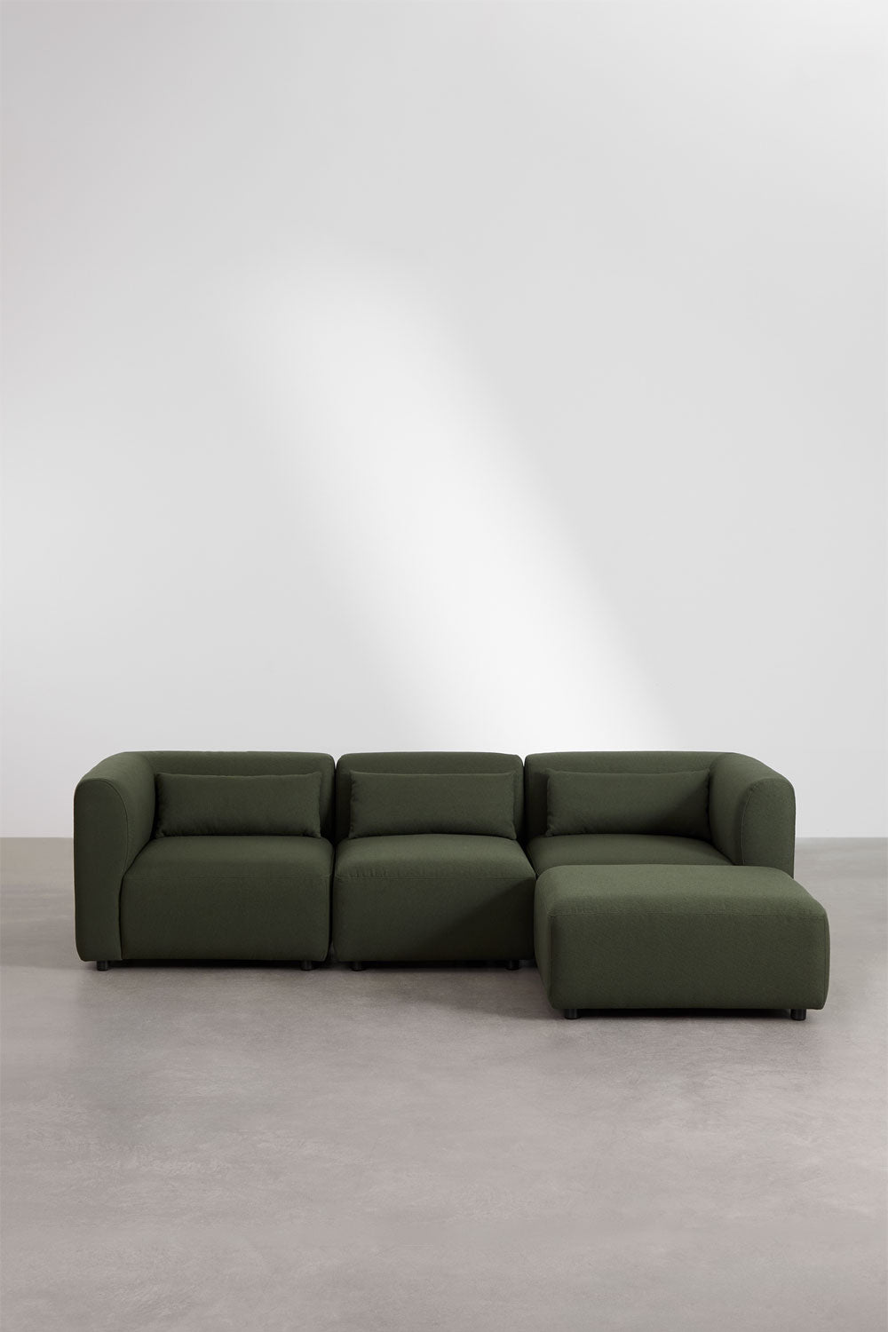 Modulinė sofa FOGLERA su pufu – kitu rakursu