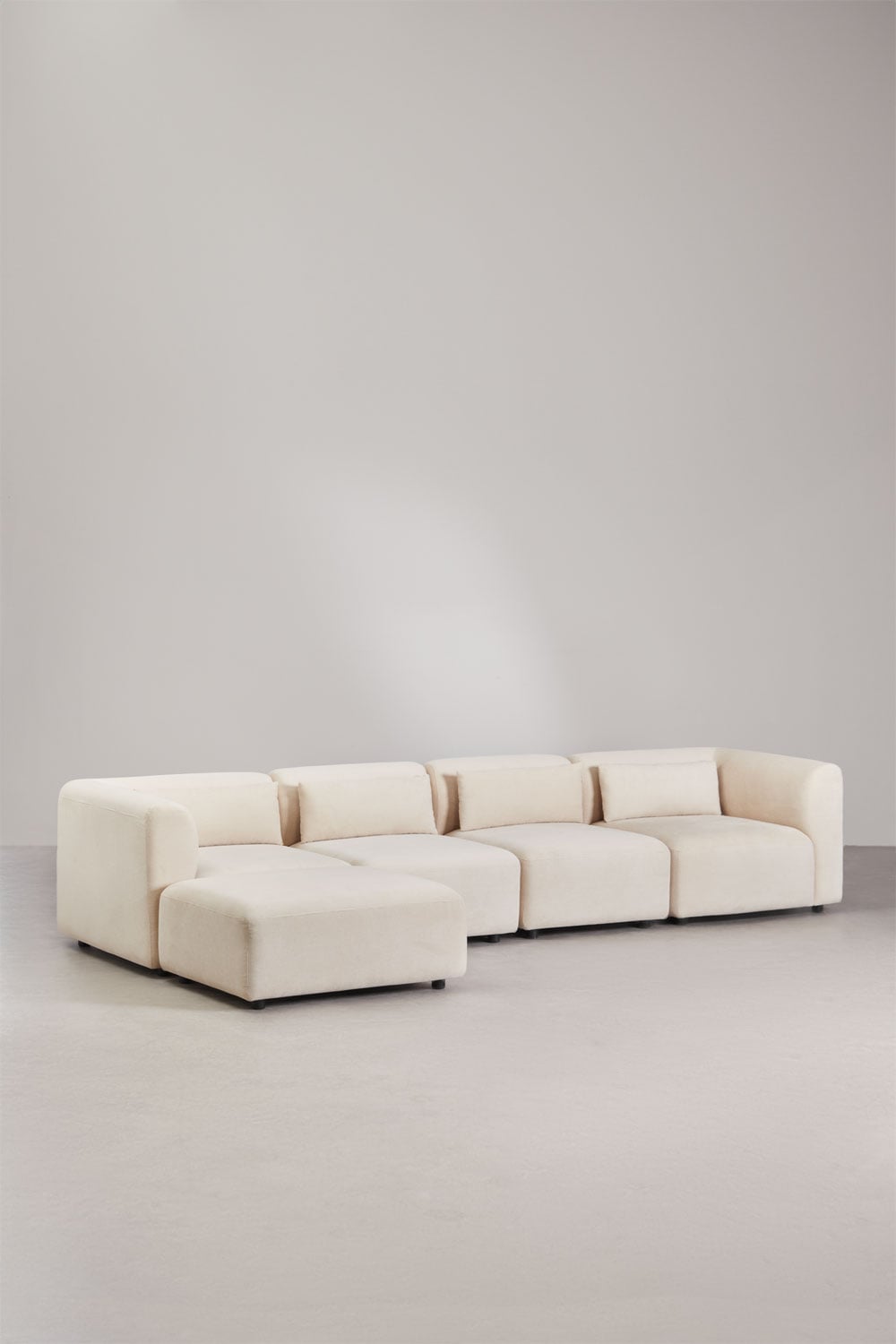 Sofa FOGLERA iš priekio šenilo