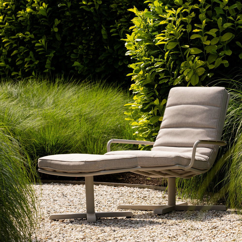 Pouf/ottoman COOSA, aluminium, sand color