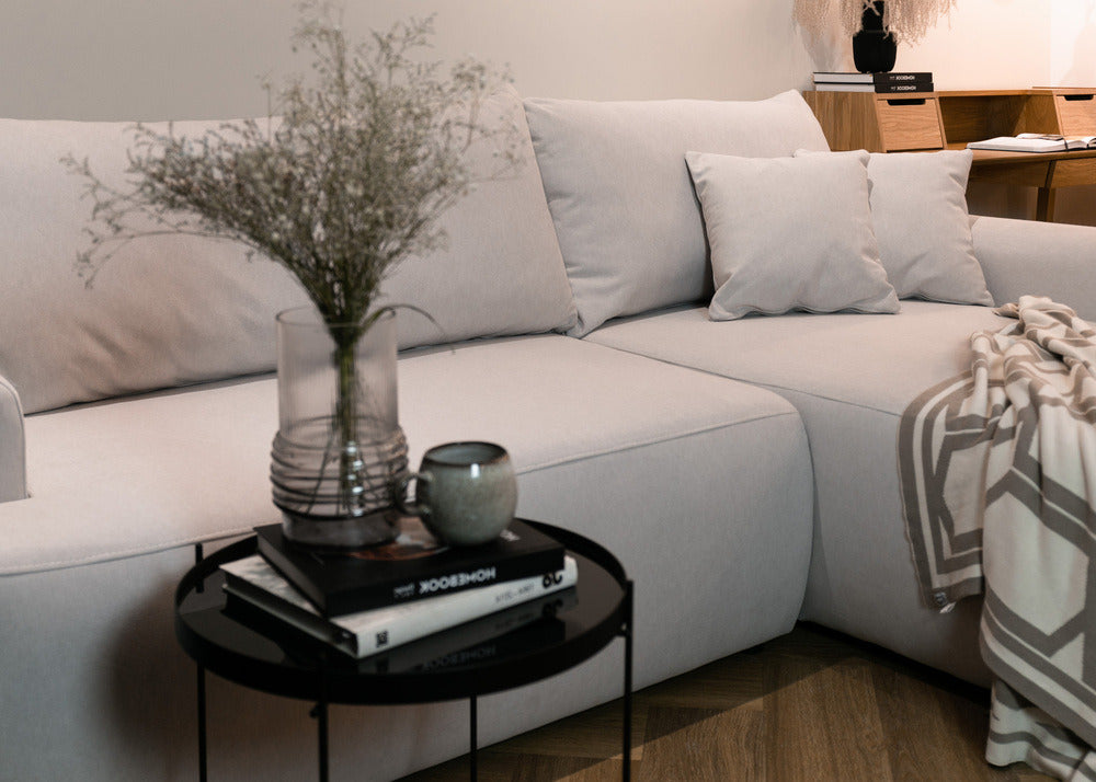 Kampinė sofa CORMAC, šviesiai smėlinė