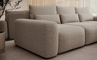 Kampinė sofa LIVA, šviesiai ruda šenilas, su juosmens pagalvėmis