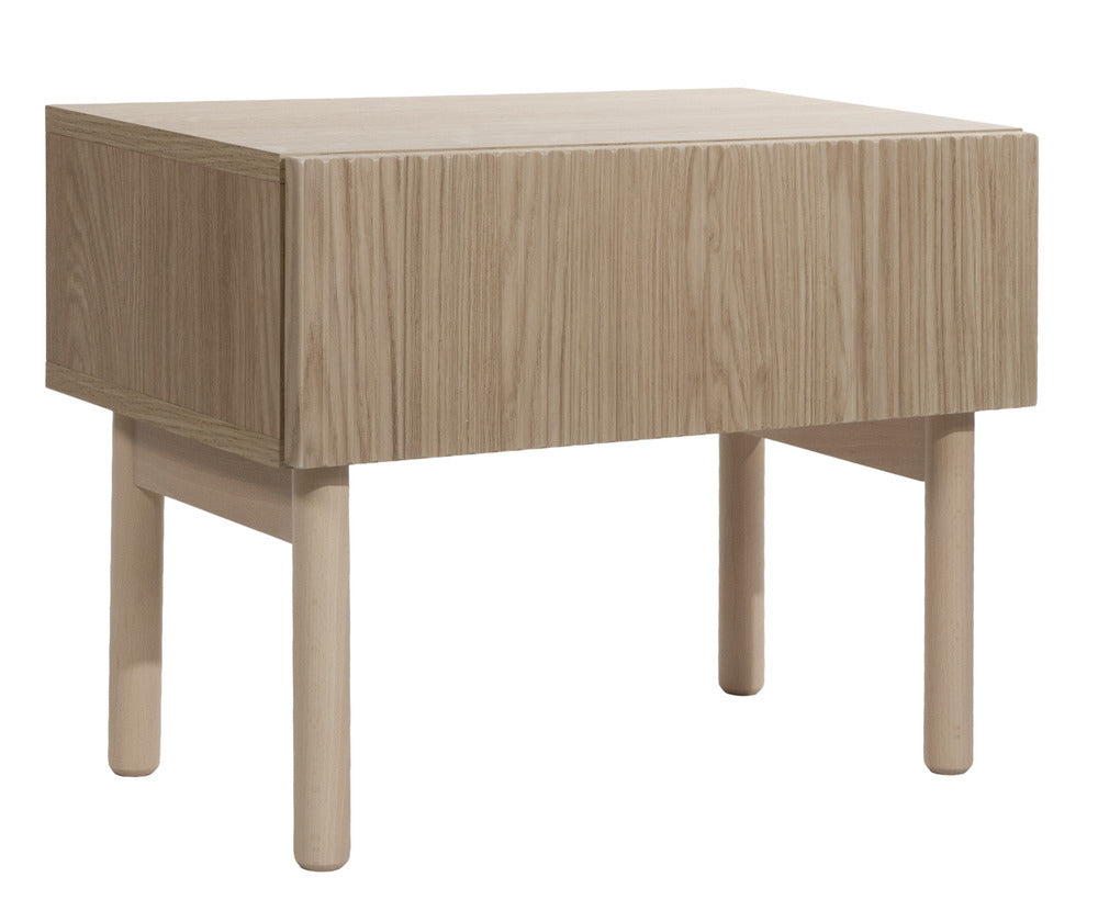 Naktinė spintelė MEABH, 50 cm, ąžuolas