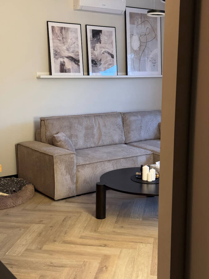 Kampinė sofa Fernando, štruksinis audinys, smėlinė spalva