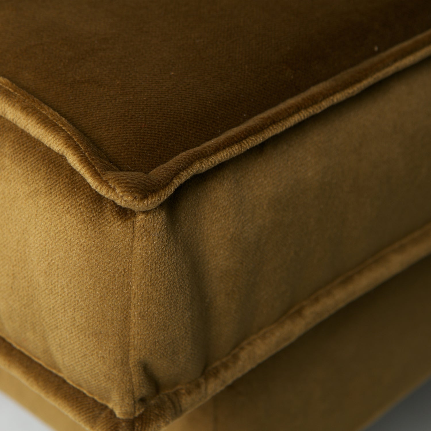 Kušetė RODEO, kairė, medaus spalva veliūras