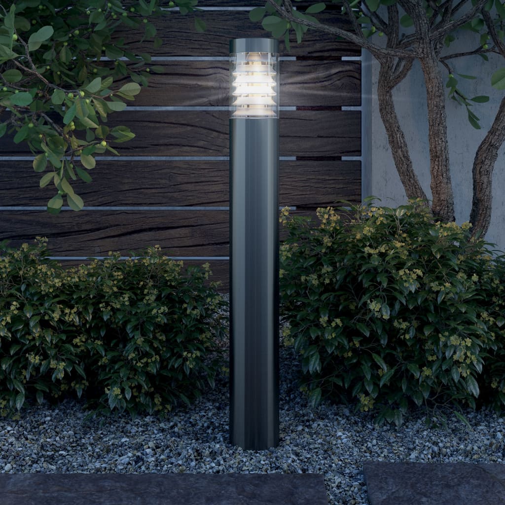 Free-standing outdoor lamp, stainless steel