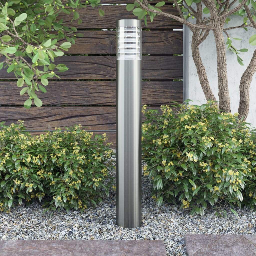 Free-standing outdoor lamp, stainless steel