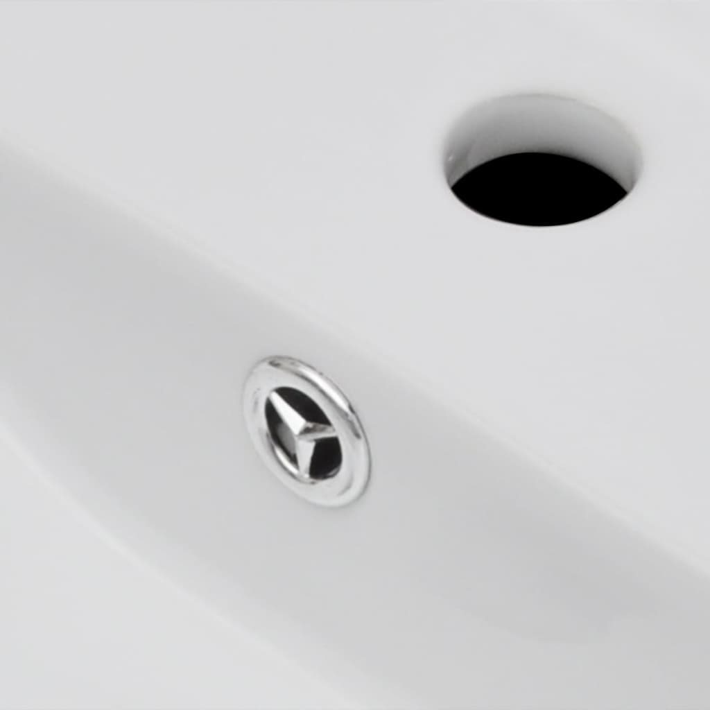 Ceramic sink, tap hole, overflow hole, white